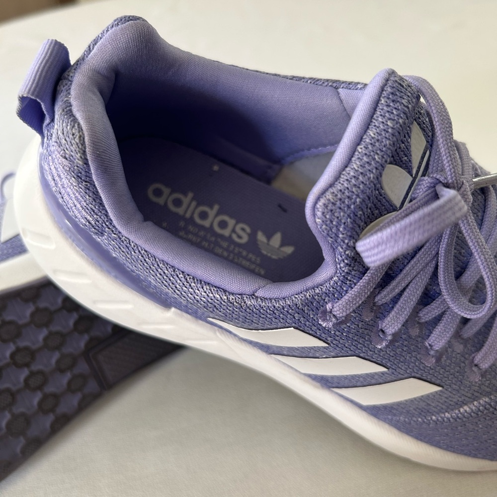 Adidas Lavender and White Running Shoes - Picture 5 of 5